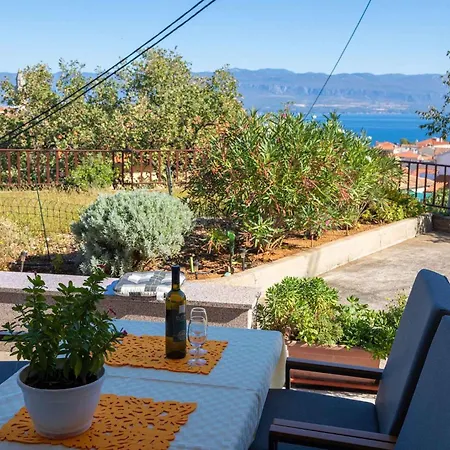 8 Appartement *