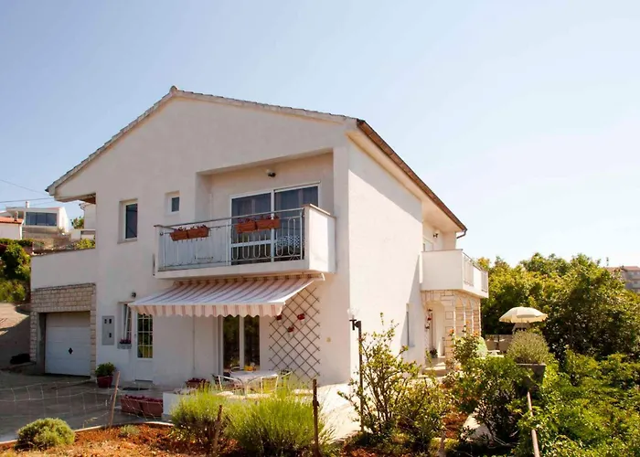 Апартаменты 8