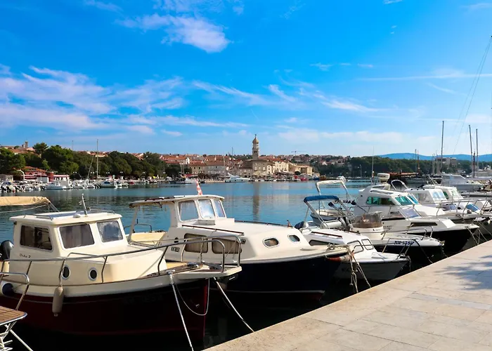 Апартаменты 8